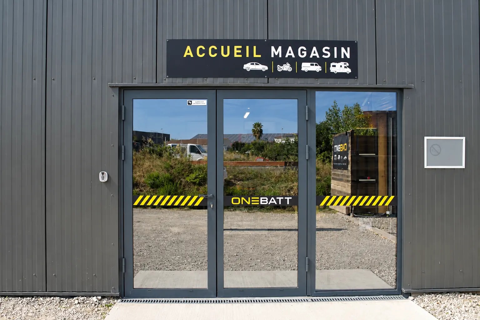 Entrée Accueil Magasin de l'atelier ONE BATT